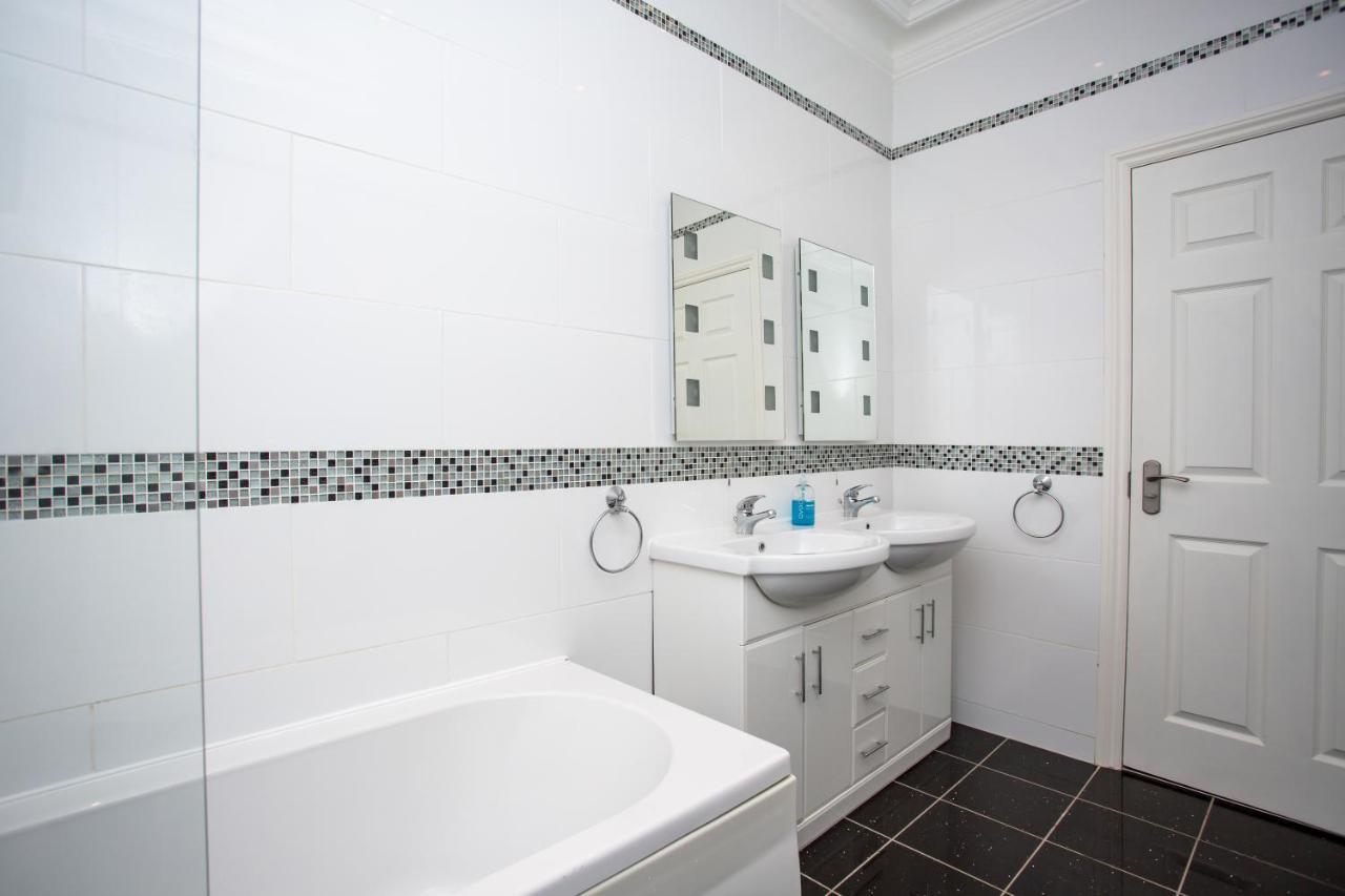 Roker Sea Front Apartments By #Shortstaysaway Sunderland  Exteriér fotografie